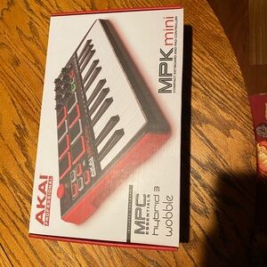 Akai MPK Mini Keyboard
